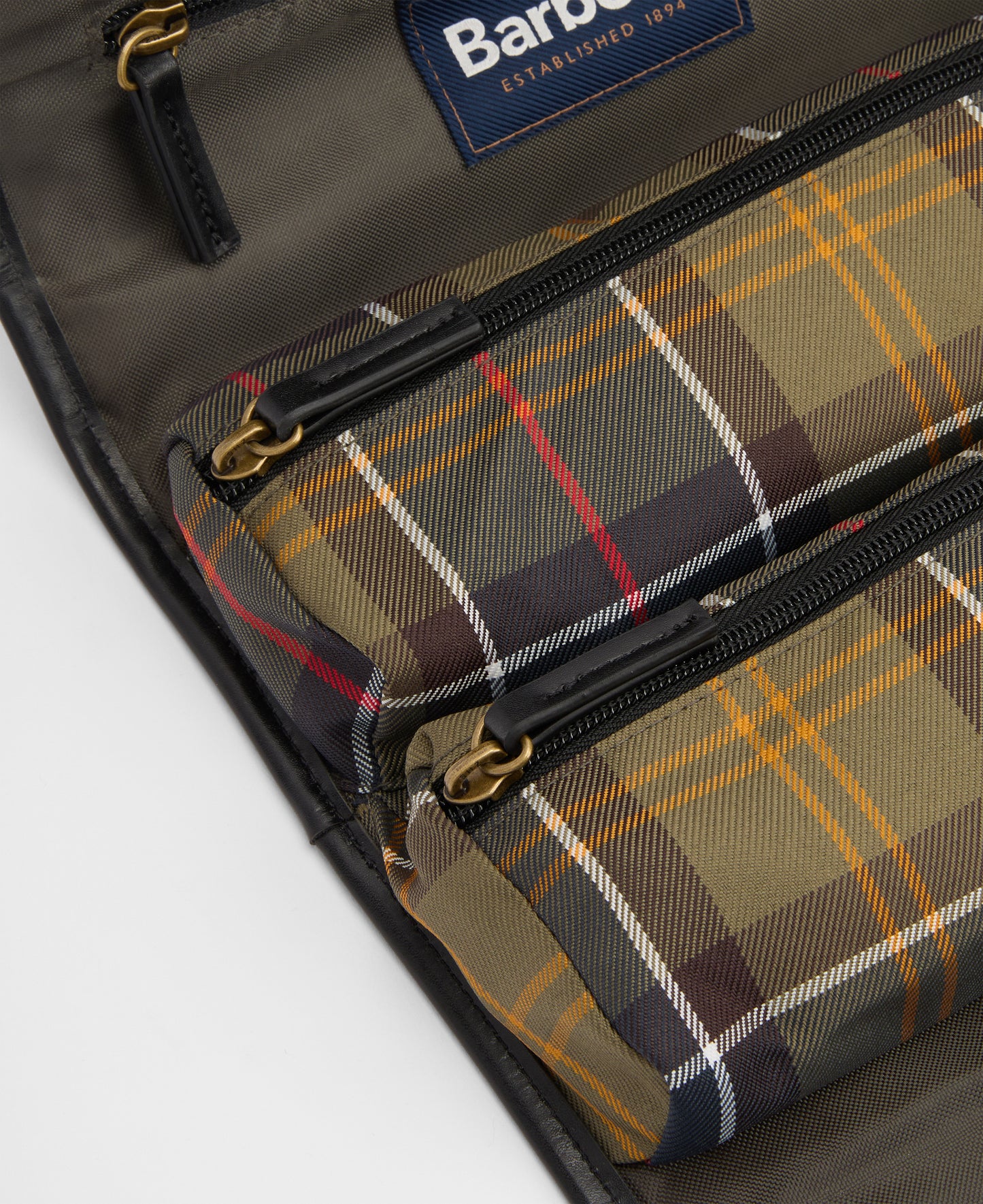 Barbour Tartan Hanging Washbag
